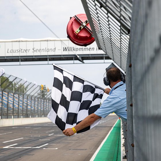 Carrera Programm und Wettebewerbe
